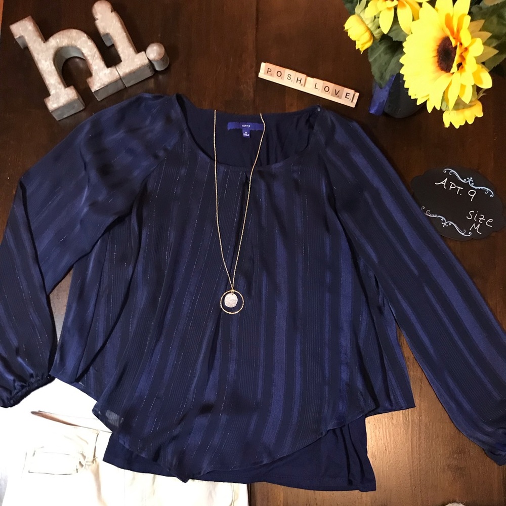 💕 Apt. 9 Layered Flowy Top - Medium - EUC
